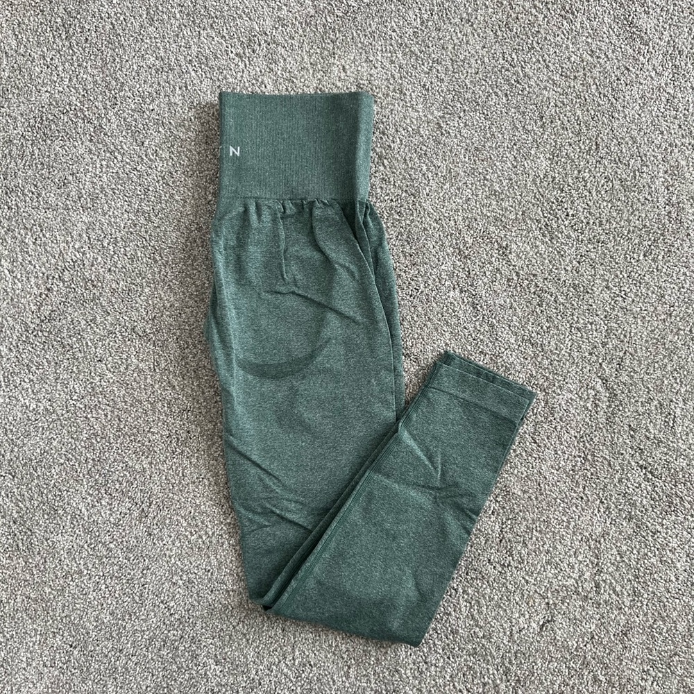 NVGTN leggings / S